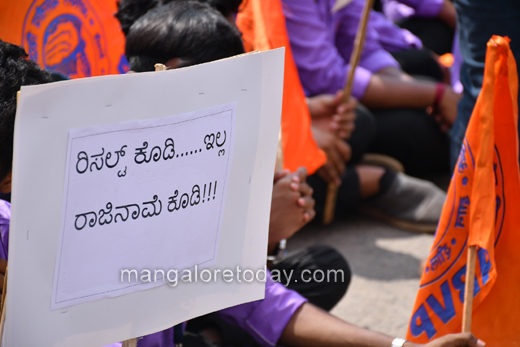 Mangalore Today Latest Main News Of Mangalore Udupi Page Abvp Protests Against Mangalore